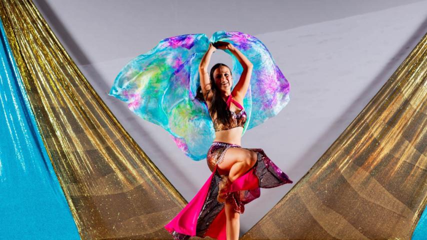 Academia de Danzas Orientales Mapanare Daniela Mendieta danzando